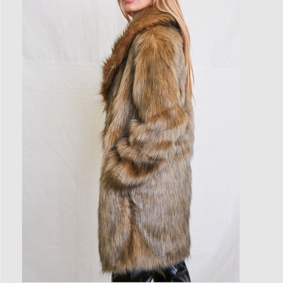 faux fur longline coat - Picture 3 of 4